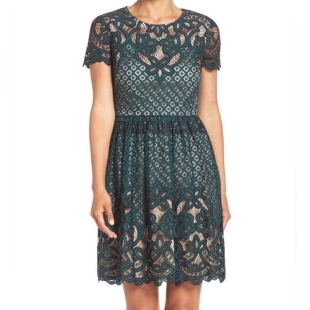ELIZA J Fit and Flare Dress Green Lace Overlay Illusion Women’s Size 8